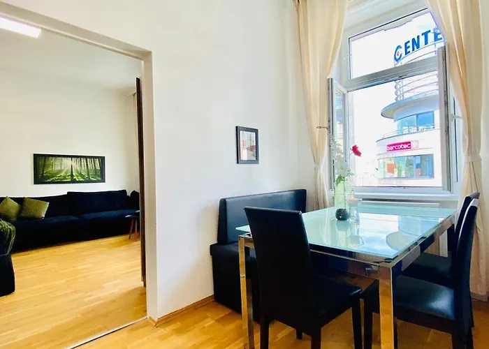 Bright 2br Retreat Steps From Westbahnhof Vienna