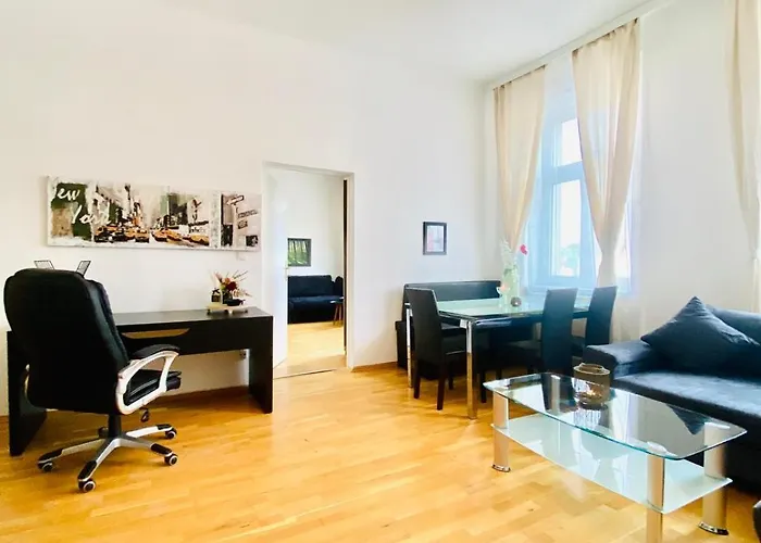 Bright 2br Retreat Steps From Westbahnhof *