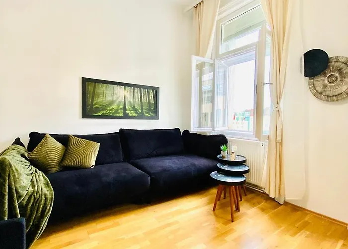 Apartment Bright 2br Retreat Steps From Westbahnhof *