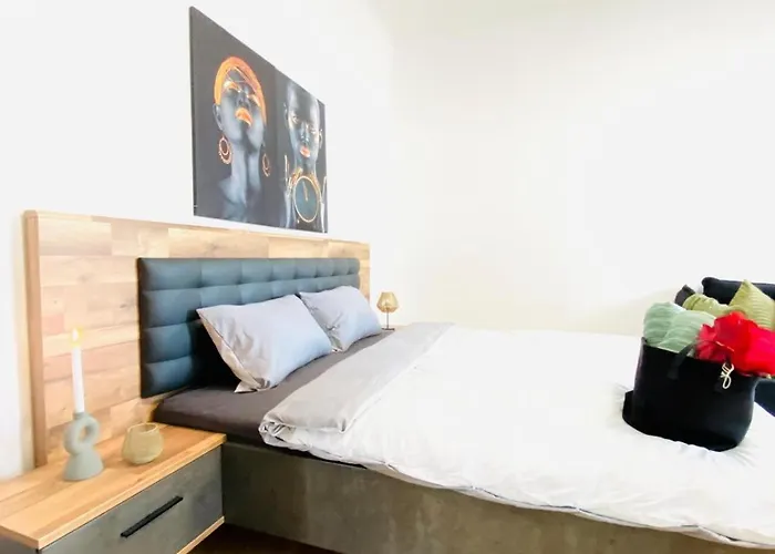 Apartment Bright 2br Retreat Steps From Westbahnhof