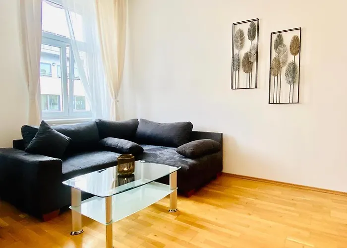 Bright 2br Retreat Steps From Westbahnhof * Vienna