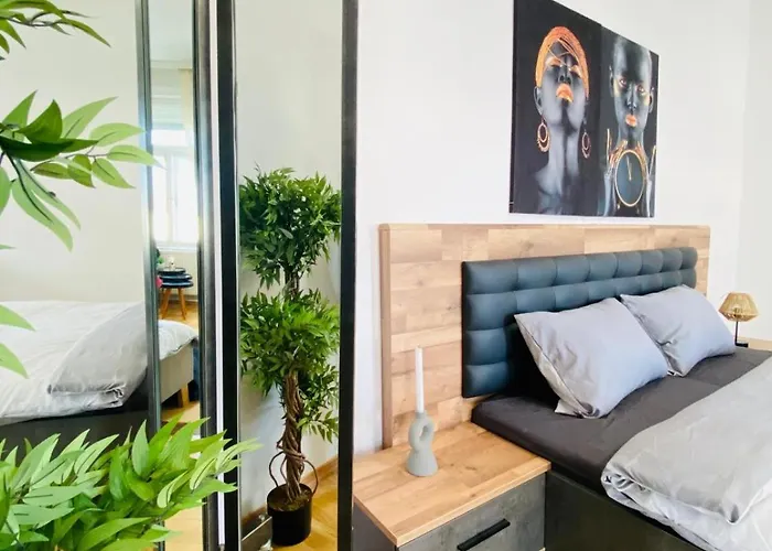 Apartment Bright 2br Retreat Steps From Westbahnhof