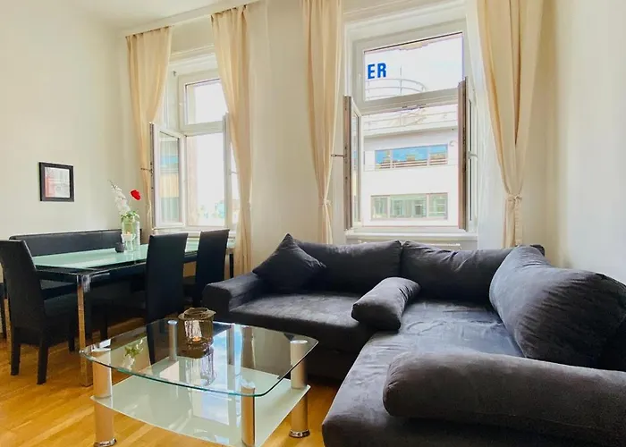 Bright 2br Retreat Steps From Westbahnhof * Vienna